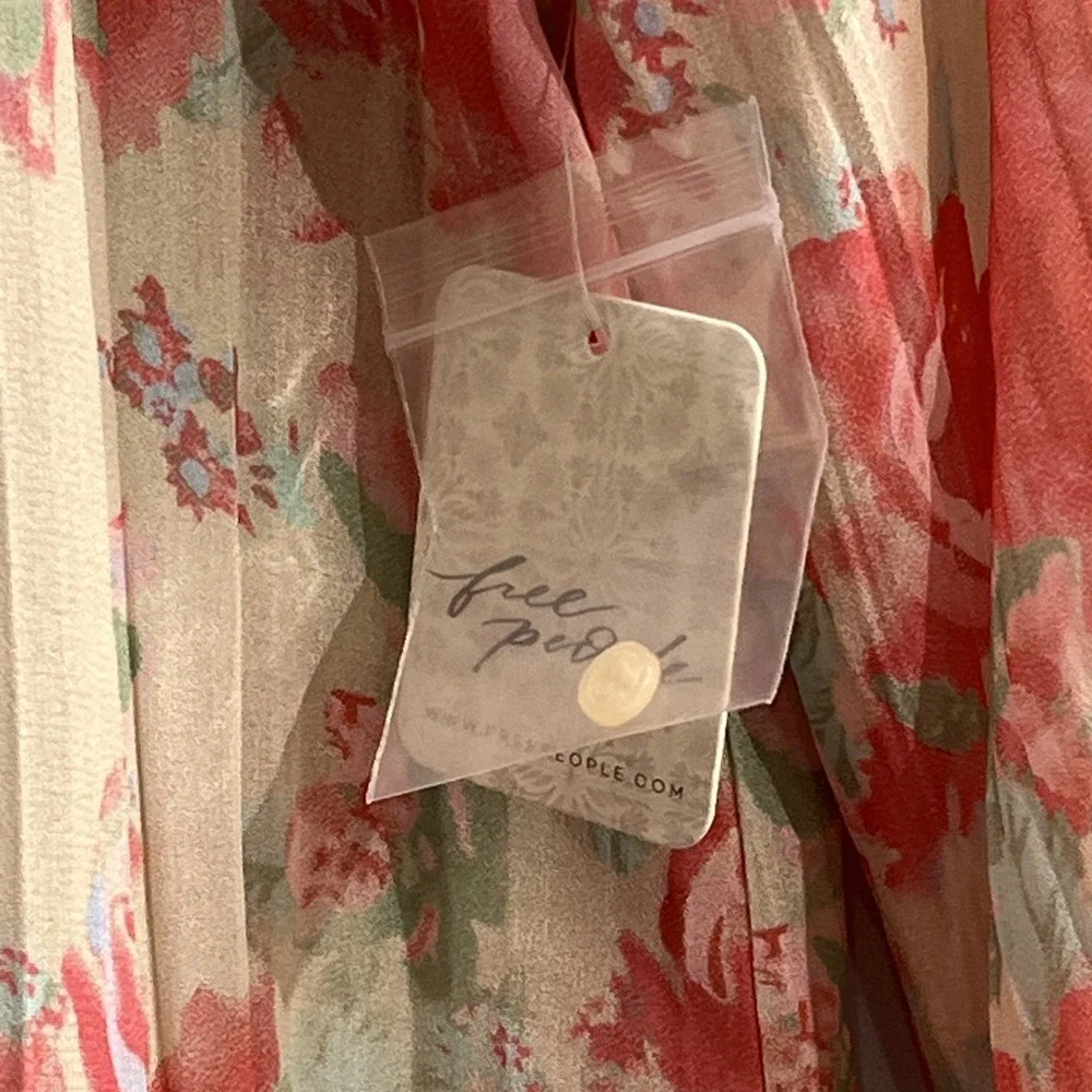 Free People Top Ivory Pink Floral‎ Ruffle Button Down Size M Victorian Feminine